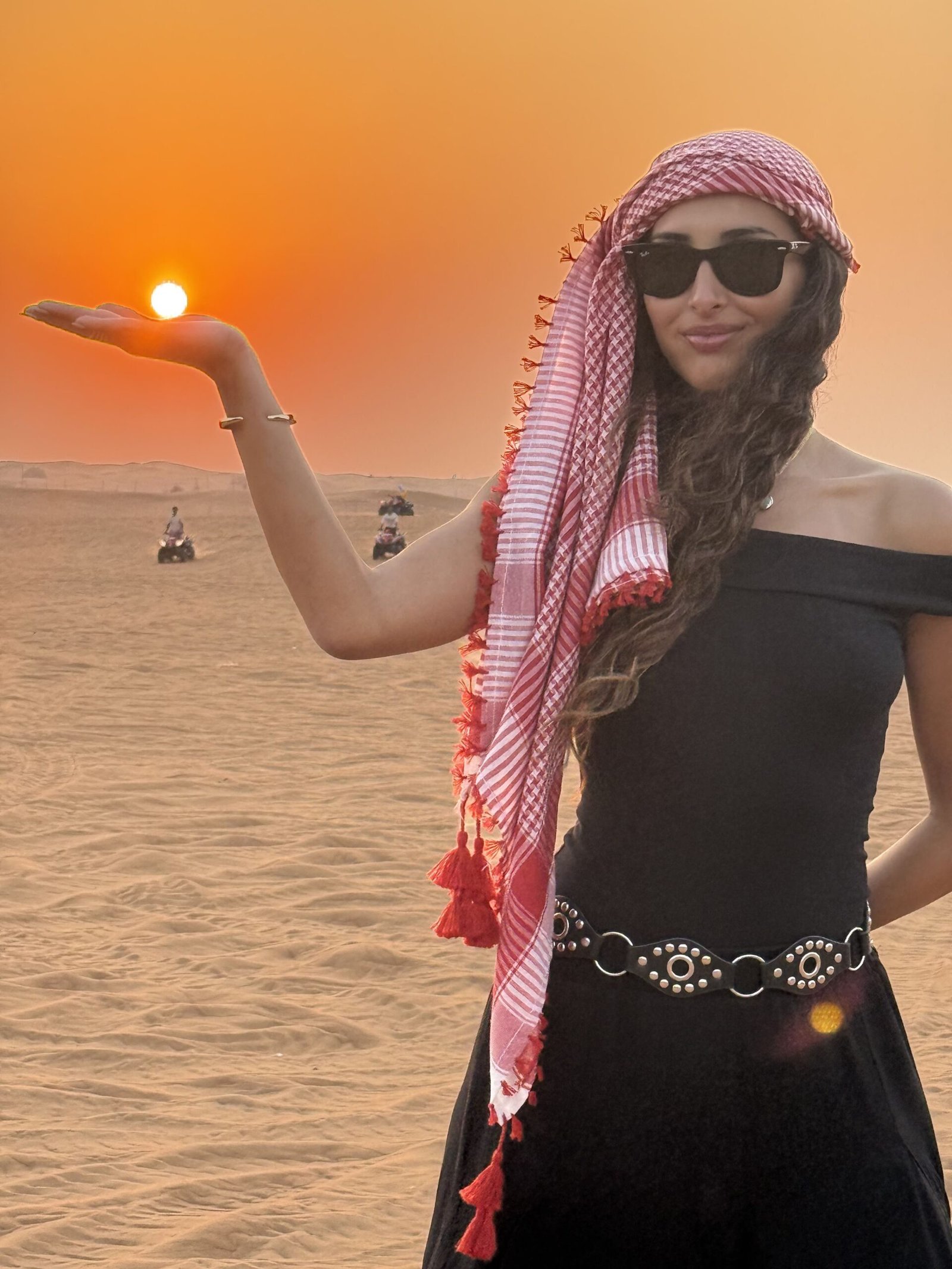 Sunset dune buggy safari experience in Dubai
